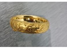 916 Gold Bangle