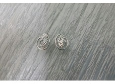 750 White Gold Earrings